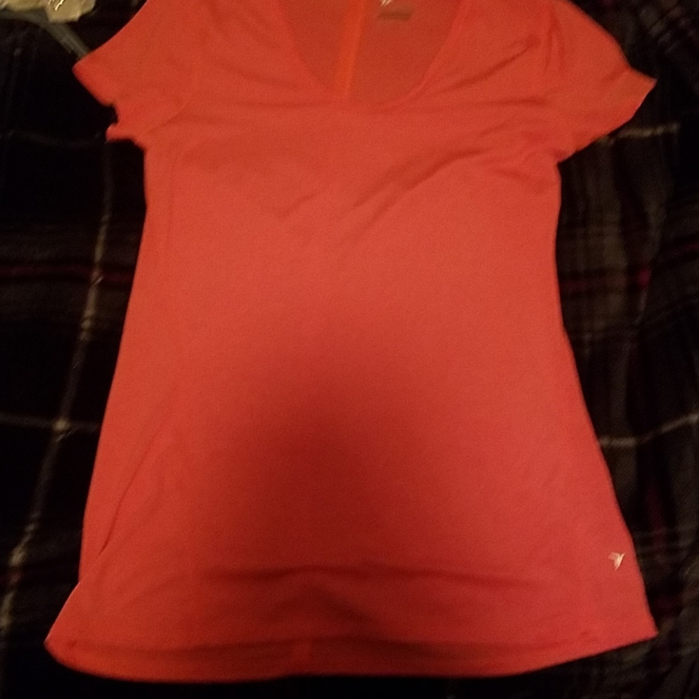 Orange t shirt